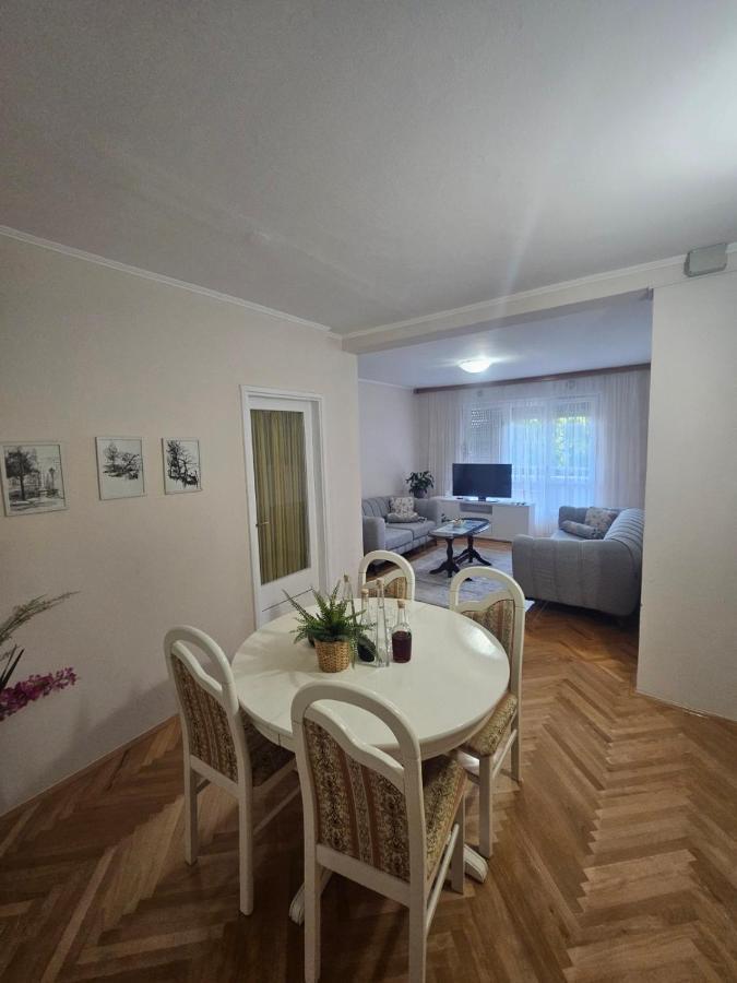Apartman Zeljko 莫斯塔尔 外观 照片